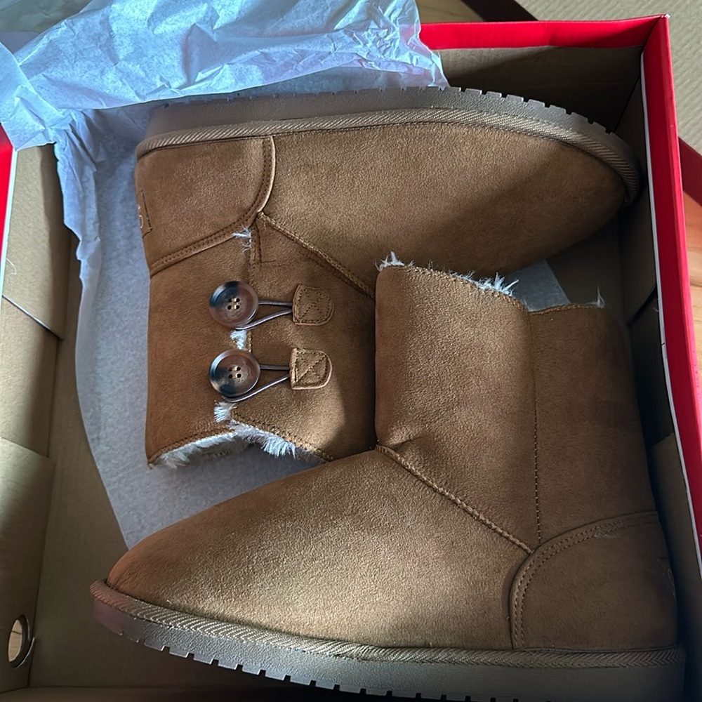 Ocean + Coast tan boots